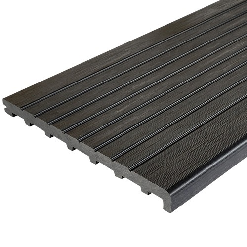Ступень ДПК Latitudo Step-320 Графит Полнотелая купить в Великих Луках